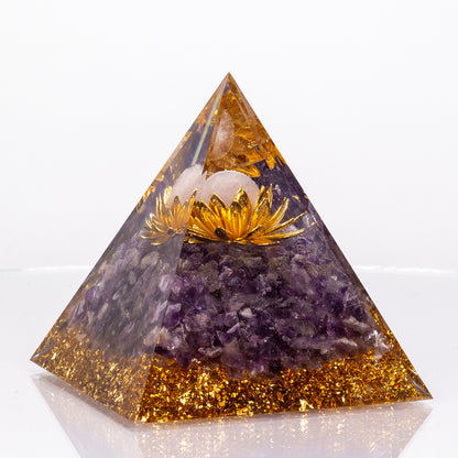 Talizman pyramídy zlatého svetla